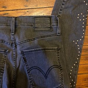 Levi’s Studded Mile High Super Skinny sz 28